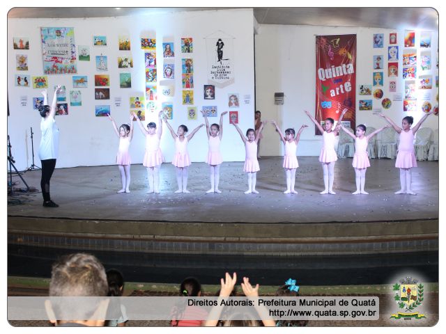 Notícia Bailarinas de Quatá se apresentam no 