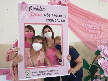 Foto 25: Mês de Prevenção ao Câncer de Mama. 