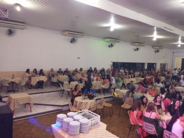 Foto 41: Funcionários Municipais de Quatá participam de grande festa