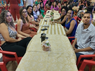 Foto 1: Funcionários Municipais de Quatá participam de grande festa