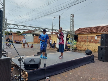 Foto 27: Show de Talentos com MCs 