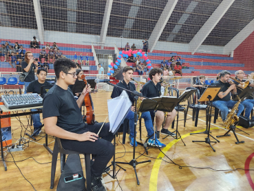 Foto 43: 1° Campeonato de Futsal Infantil Regional em Quatá - 