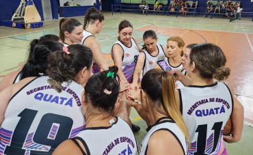 Foto 26: Basquete Adulto Master Feminino de Quatá