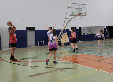 Foto 59: Basquete Adulto Master Feminino de Quatá