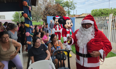 Foto 19: Encerramento das atividades do Cras e confraternização de Natal com os Grupos de Convivência