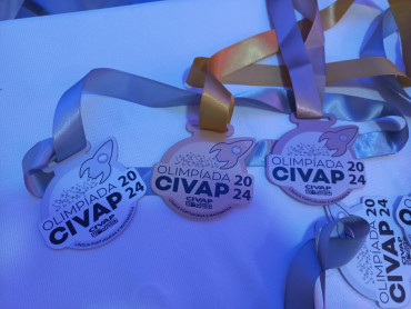 Foto 76: Quatá sedia Cerimônia de Encerramento e entrega da premiação da Olimpíada CIVAP de Língua Portuguesa e Matemática