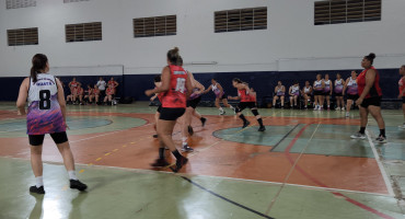 Foto 29: Basquete Adulto Master Feminino de Quatá