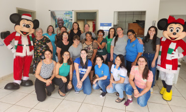 Foto 145: Encerramento das atividades do Cras e confraternização de Natal com os Grupos de Convivência