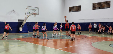 Foto 45: Basquete Adulto Master Feminino de Quatá