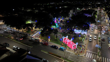 Foto 136: Prefeitura de Quatá inaugura a Praça de Natal 2024!