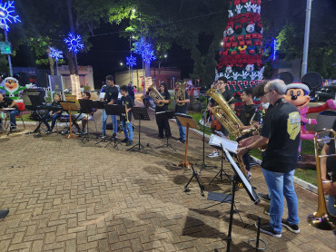 Foto 11: APRESENTAÇÃO DE NATAL - BANDA MUNICIPAL