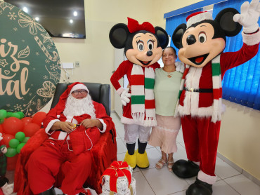 Foto 71: Encerramento das atividades do Cras e confraternização de Natal com os Grupos de Convivência