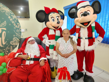 Foto 63: Encerramento das atividades do Cras e confraternização de Natal com os Grupos de Convivência