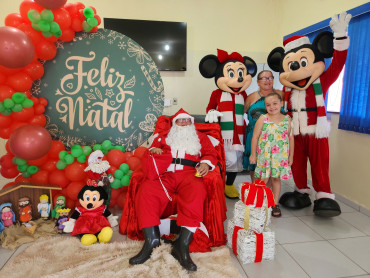 Foto 37: Encerramento das atividades do Cras e confraternização de Natal com os Grupos de Convivência