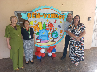 Foto 8: Quatá sedia Cerimônia de Encerramento e entrega da premiação da Olimpíada CIVAP de Língua Portuguesa e Matemática