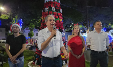 Foto 23: Prefeitura de Quatá inaugura a Praça de Natal 2024!