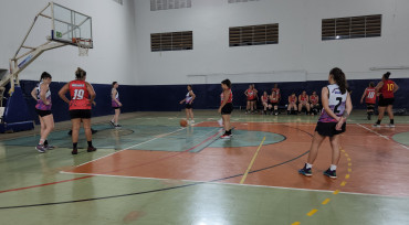 Foto 40: Basquete Adulto Master Feminino de Quatá