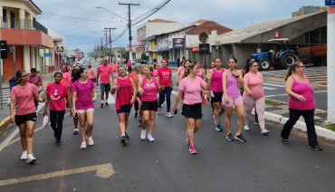 Foto 86: CAMINHADA DO OUTUBRO ROSA 