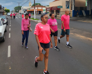 Foto 104: CAMINHADA DO OUTUBRO ROSA 