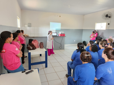 Foto 3: Campanha Outubro Rosa com ações de prevenção na Granja Ueyama