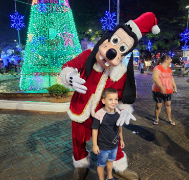 Foto 67: Prefeitura de Quatá inaugura a Praça de Natal 2024!