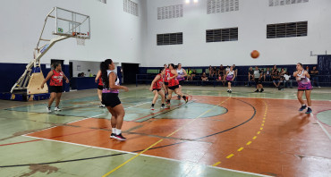 Foto 11: Basquete Adulto Master Feminino de Quatá