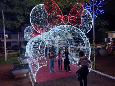 Foto 116: Prefeitura de Quatá inaugura a Praça de Natal 2024!