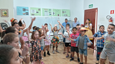 Foto 2: Festa Junina no Centro Comunitário e Guri