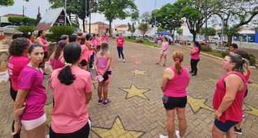 Foto 21: CAMINHADA DO OUTUBRO ROSA 