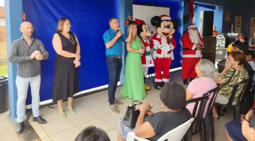 Foto 27: Encerramento das atividades do Cras e confraternização de Natal com os Grupos de Convivência