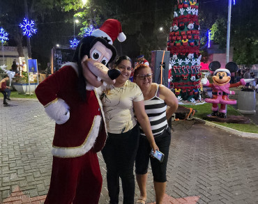 Foto 72: Prefeitura de Quatá inaugura a Praça de Natal 2024!