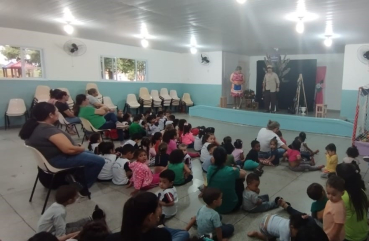 Foto 120: Peça de Teatro leva informações do combate à Dengue para alunos de Quatá