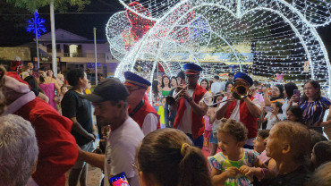 Foto 77: Prefeitura de Quatá inaugura a Praça de Natal 2024!