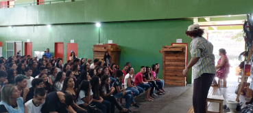 Foto 63: Peça de Teatro leva informações do combate à Dengue para alunos de Quatá