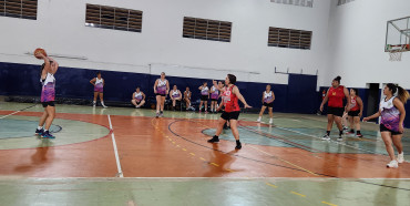 Foto 44: Basquete Adulto Master Feminino de Quatá