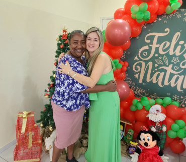 Foto 93: Encerramento das atividades do Cras e confraternização de Natal com os Grupos de Convivência