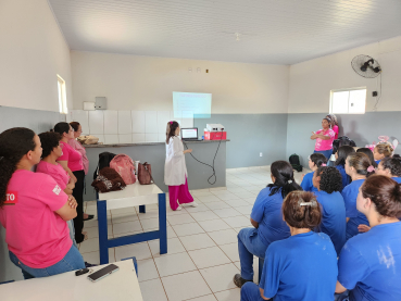 Foto 2: Campanha Outubro Rosa com ações de prevenção na Granja Ueyama