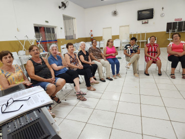 Foto 21: Confraternização do Coral Solares Canto Coral