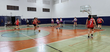 Foto 16: Basquete Adulto Master Feminino de Quatá