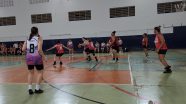 Foto 28: Basquete Adulto Master Feminino de Quatá