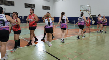 Foto 67: Basquete Adulto Master Feminino de Quatá