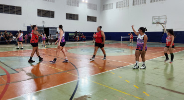 Foto 49: Basquete Adulto Master Feminino de Quatá