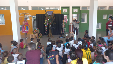 Foto 75: Peça de Teatro leva informações do combate à Dengue para alunos de Quatá