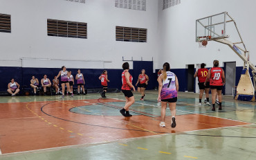 Foto 46: Basquete Adulto Master Feminino de Quatá