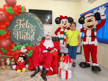 Foto 39: Encerramento das atividades do Cras e confraternização de Natal com os Grupos de Convivência