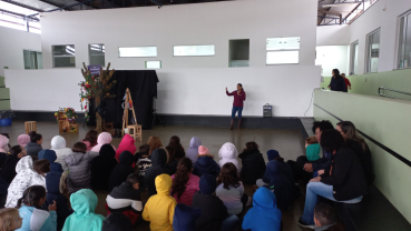 Foto 3: Peça de Teatro leva informações do combate à Dengue para alunos de Quatá