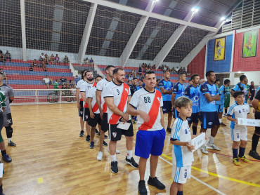 Foto 10: Cerimônia de estreia do Campeonato Municipal  de Futsal Livre