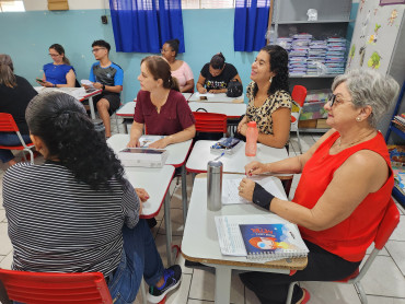 Foto 17: Secretaria de Educação de Quatá forma Professores para ministrar aulas de robótica