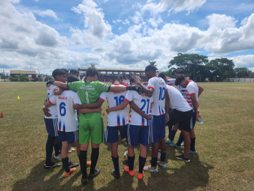 Foto 182: Quatá fica entre as 4 melhores equipes da categoria sub 17 da Mercosul 2025