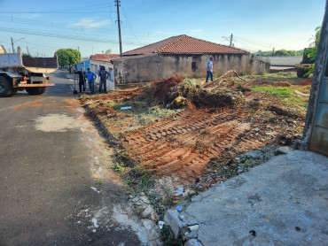 Foto 11: Prefeitura de Quatá trava uma luta contra o mosquito Aedes Aegypti e o Escorpião: Várias ações estão sendo realizadas para acabar com a Dengue e conscientizar a população